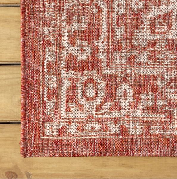 Size 5 x 8 Color Red/Taupe Bohemian Medallion Textured Weave Indoor/Outdoor Area Rug